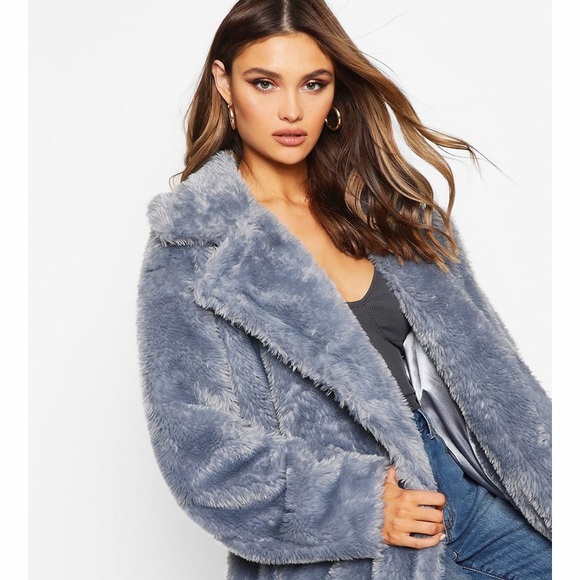 LAST ONE GORGEOUS BLUE COLOR BOOHOO OVERSIZED TEDDY FAUX FUR COAT - Picture 6 of 16